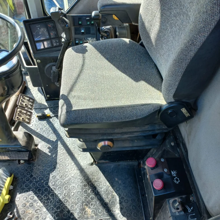 Claas Dominator 108 maxi