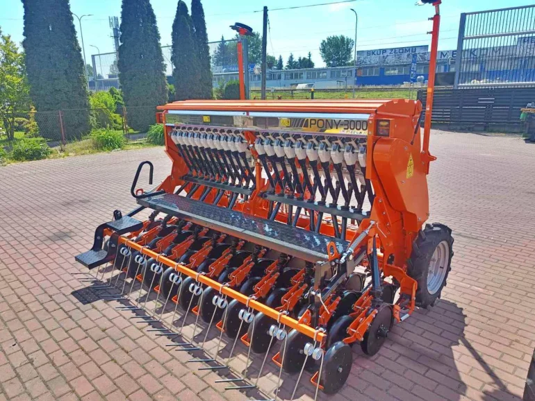 Talerzowy Siewnik Pony – 3m, pojemność 510l