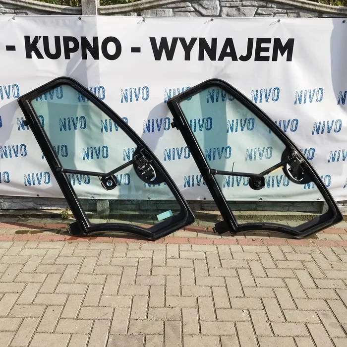 Drzwi ladowarka lewe JCB TM