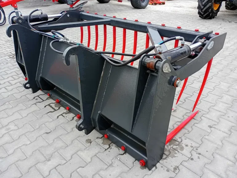 Chwytak KROKODYL 2,2 METAL - TECHNIK do ładowarki JCB, fabrycznie nowy