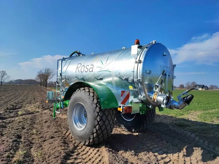 Wóz asenizacyjny ROSA 8/R1, 8000 litrów - beczkowóz, beczka