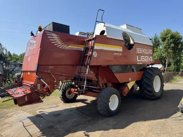 Kombajn Laverda 624 Fiatagri New Holland