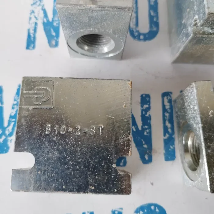PARKER Korpus zaworu B10-2-8T, rozmiar gwintu 1/2 cala