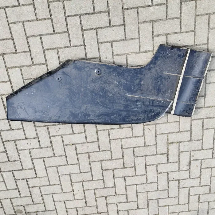 Osłona silnika pod maske New Holland TM
