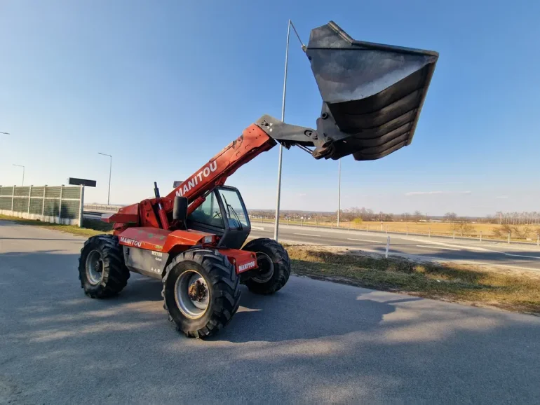 Ładowarka Teleskopowa Manitu bardzo dobrym stanie