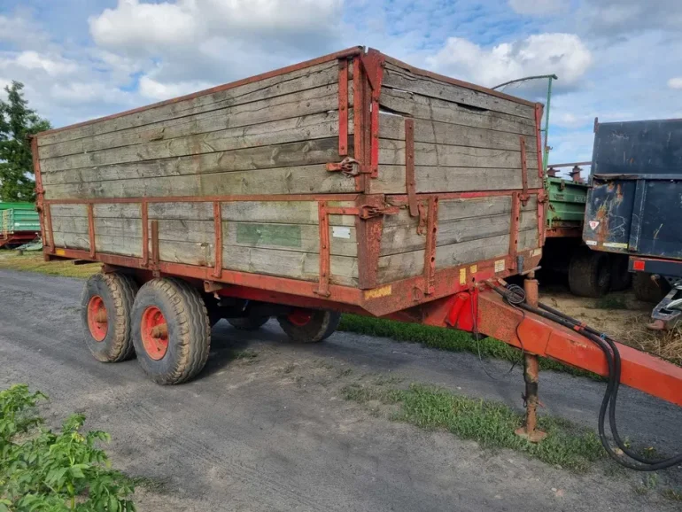 Przyczepa wywrotka tandem 8t wysokiego skladowania