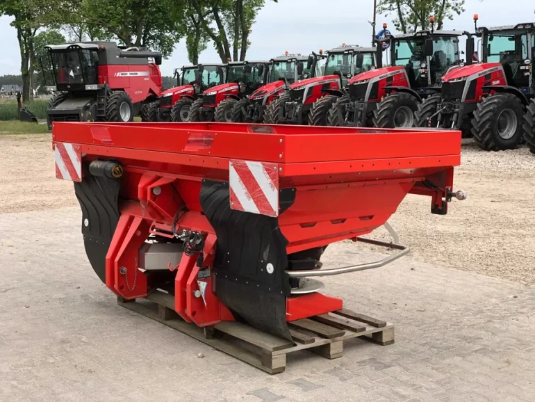 Maschio Gaspardo Primo E320 (rozsiewacz) 1970 litrów pojemności