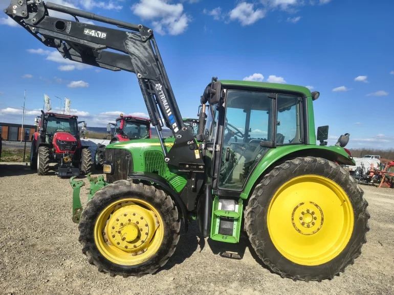 Ciągnik John Deere 6320 100KM tur tuz sprowadzony