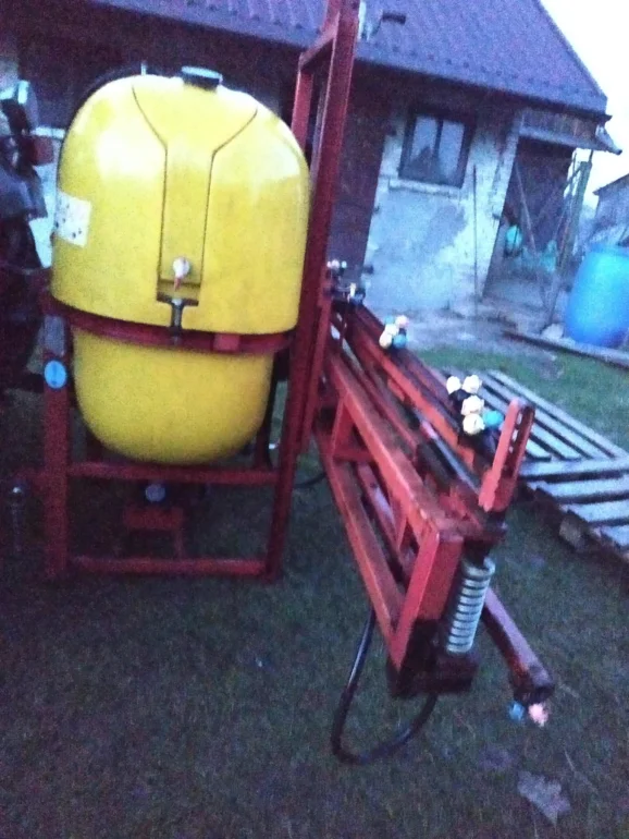 Opryskiwacz rolniczy