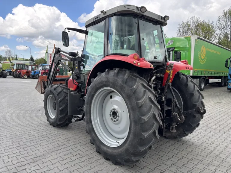 Ciągnik rolniczy Massey Ferguson 6445 pneumatyka, tur, klimatyzacja