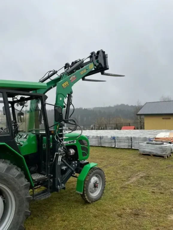Firma ART-TUR Ładowacz Tur 4 Euro Ramka 900kg Hit Sanki Mega c 360 C