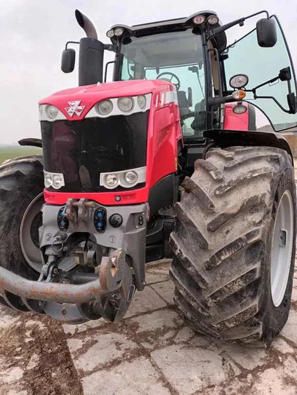 Ciągnik rolniczy Massey Ferguson 8727 Dyna VT