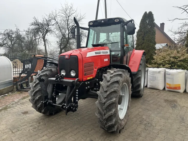 Massey Ferguson 5465 moc 135KM, pełzaki, super stan techniczny