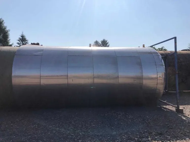 Zbiornik z tworzywa ocieplony 35m3 - 35000l - 35 000l nawóz RSM chemia