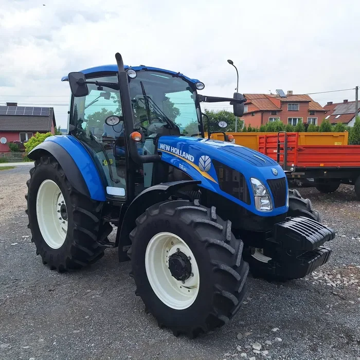 New Holland T4.95 .3600MTG 2015ROK SALON POLSKA T5.95