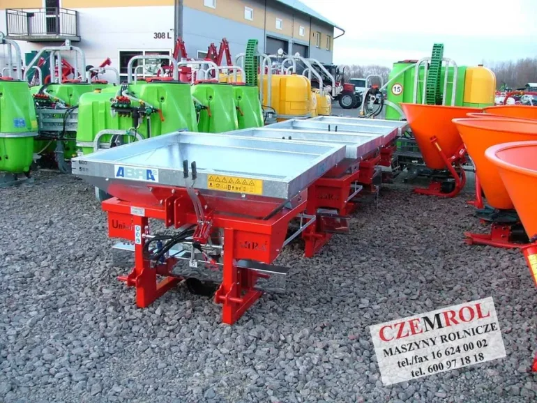 Rozsiewacz 300l Promar t.600.97.18.18
