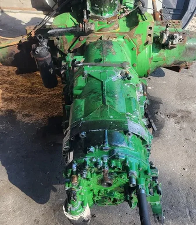 Skrzynia biegów powerquad john deere 6910
