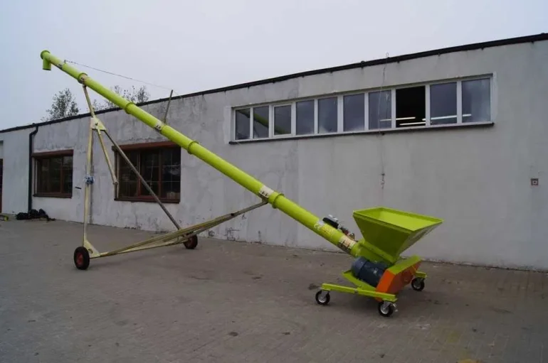 Przenośnik ślimakowy z koszem do zboża żmijka koszowa Adraf 200/6m