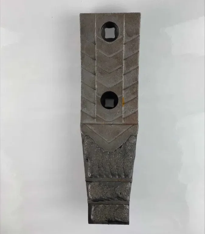 Dłuto odkuwka Typ Delta Flex dwuotworowe napawane APL00420