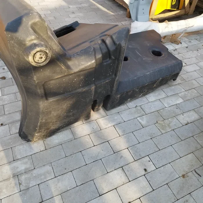 Zbiornik paliwa bak John Deere AL210.914 jd6150m 300L