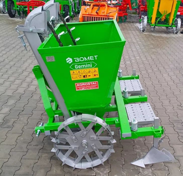 Sadzarka do ziemniaków BOMET jedno dwurzędowa dozownik promo AGROSTAL