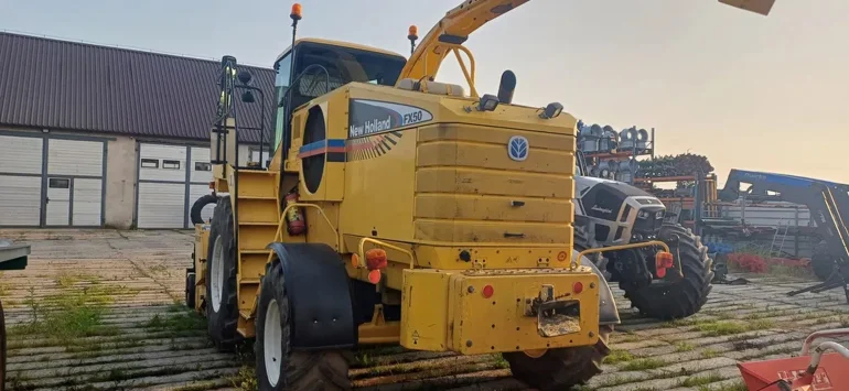 Sieczkarnia New Holland FX50 FX48A