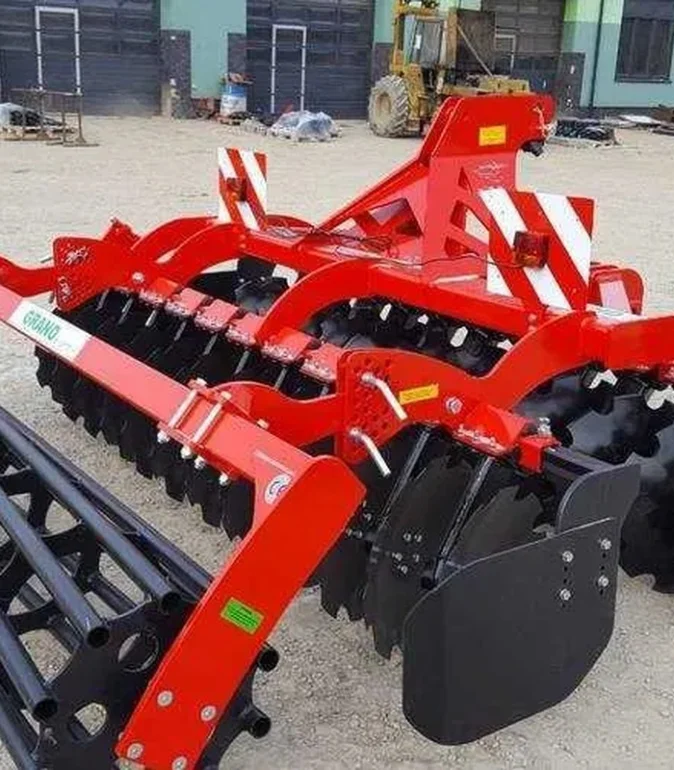 Brona talerzowa uprawowo-ścierniskowa Grano-System SHARK SHS 3m Tolmet