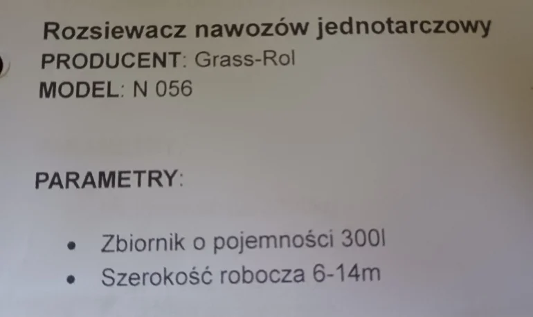 Rozsiewacz typ N056, rok produkcji 2021, 300l