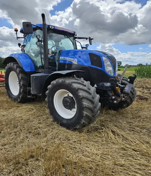 New holland T7.210 Piękny Oryginał 14Rok Sprawdzony PneumatykaFaktura