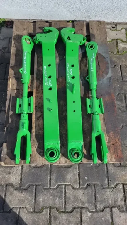 Ramiona podnośnika John deere 6910