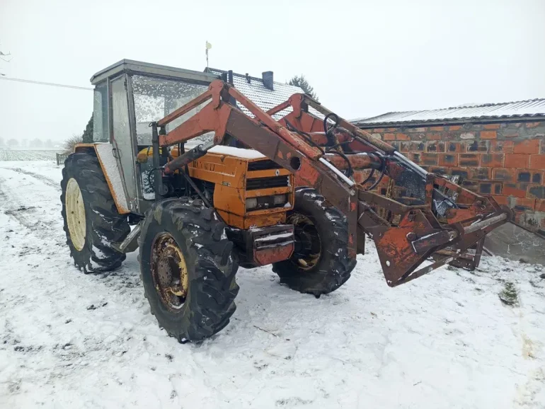 Renault 75.14 z Turem/ 4x4 moc 70 km Silnik mwm