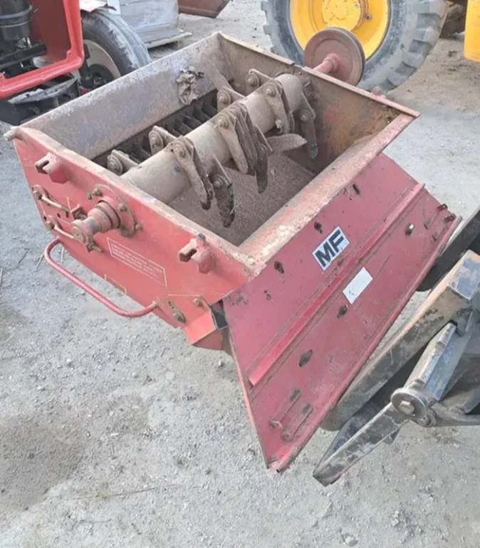 Sieczkarnia rozdrabniacz słomy massey ferguson 186,206,240