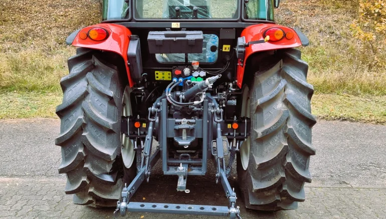 ArmaTrac 1054E+ Ciągnik Rolniczy 100 KM Belarus Ursus Zetor Solis