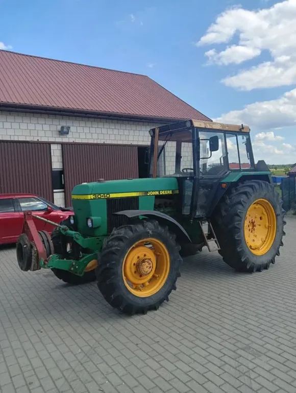 Zamiana na bus auto , Brutto John Deere 3040 tuz silnik 6 100KM