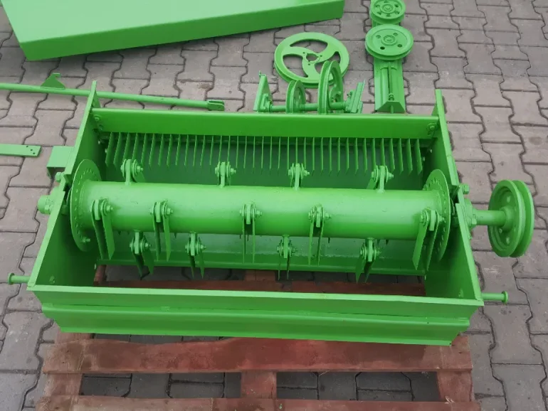 Nowa sieczkarnia rozdrabniacz do kombajnu Claas Compact 25, 30