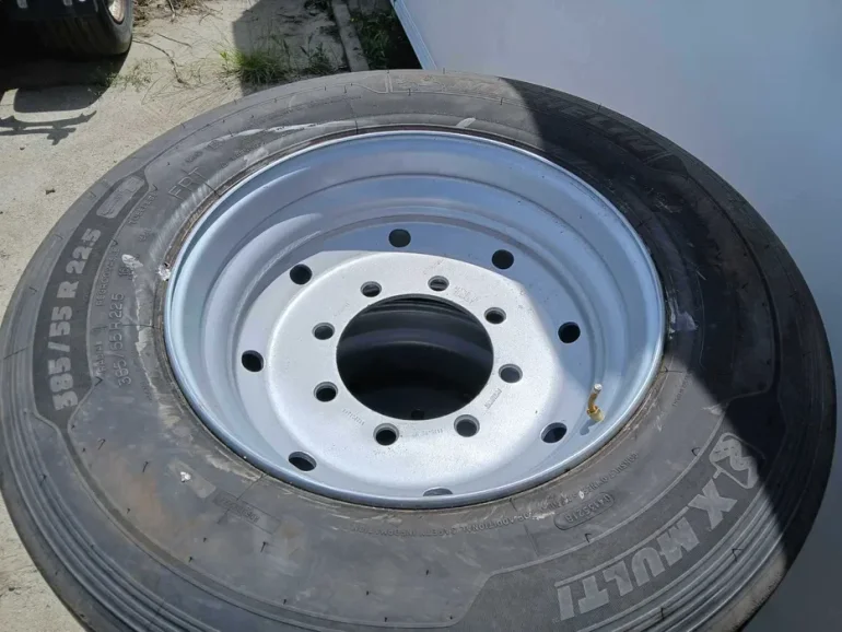 Koła do przyczepy rolniczej 385/55 R 22.5 8 otworów nowa felga