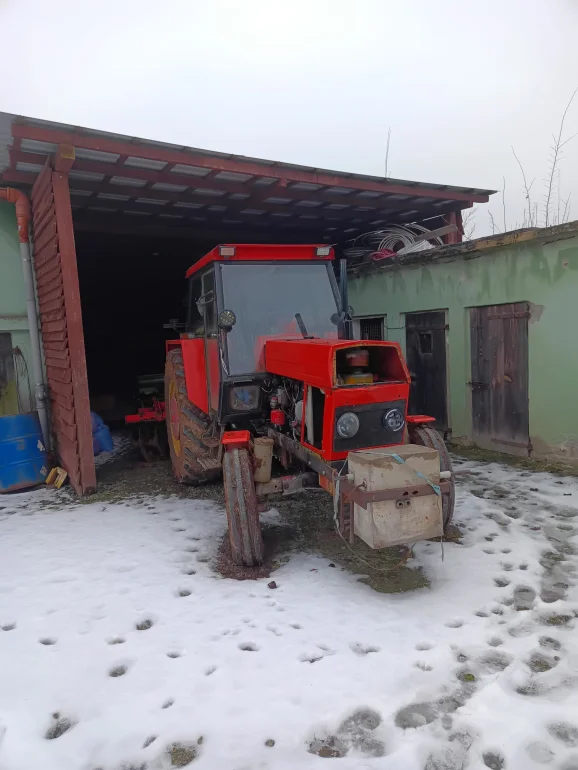 Ciągnik rolniczy Ursus 904