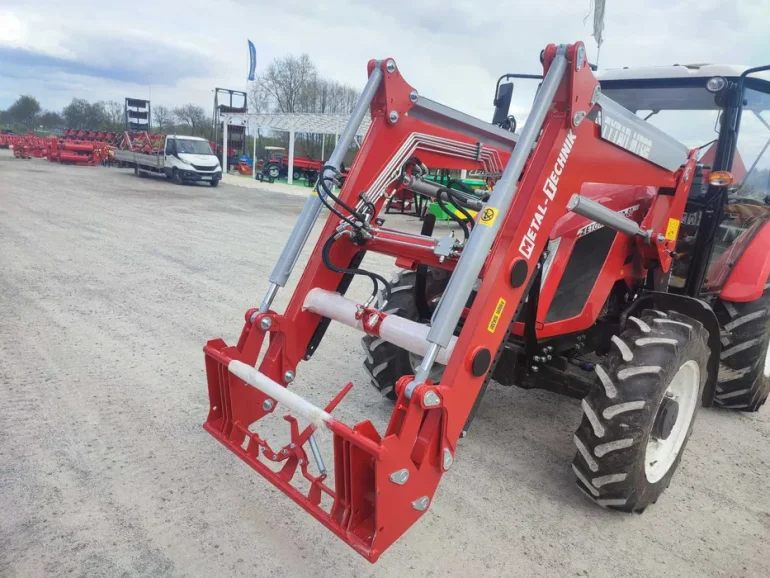 Ładowacz Tur Matal Technik Do Ciągnika Zetor New Holland MTZ Case