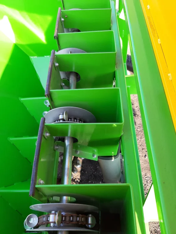 Sadzarka do ziemniaków 4 rzędy