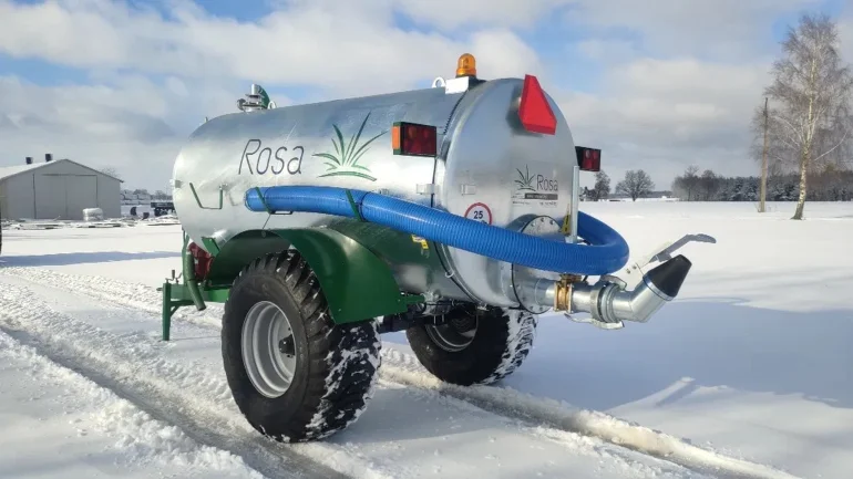 Wóz asenizacyjny 5000 litrów ROSA - beczkowóz, beczka