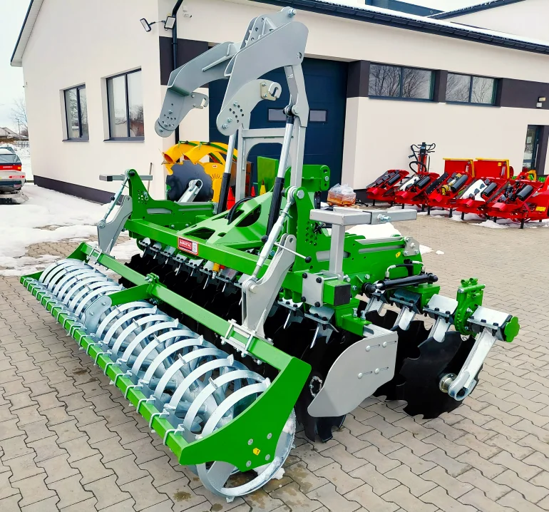 Agregat uprawowo-siewny talerzowy Tolmet Aragon 65-92 Tytan AGROSTAL