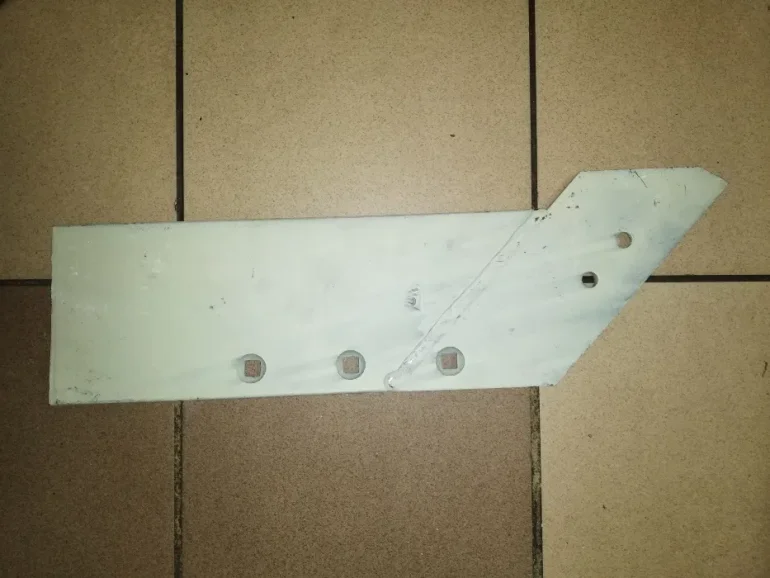 Lemiesz lewy bez dłuta 1117/61-150/0 IBIS Po/0390 UNIA