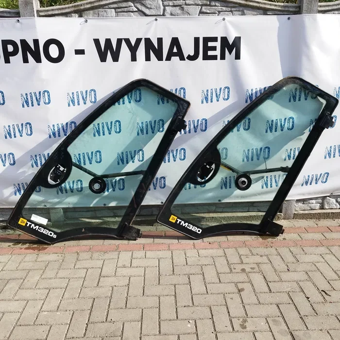 Drzwi ladowarka lewe JCB TM