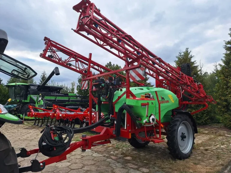 Opryskiwacz KRUKOWIAK APOLLO PHN 2000/21. NOWY.