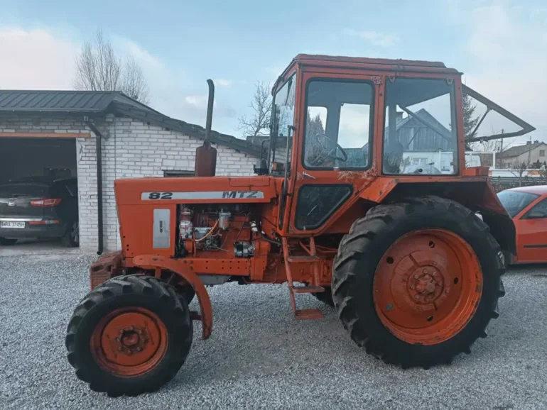 Ciągnik MTZ BELARUS 82 1995 rok
