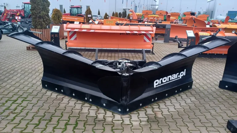 Pronar PUV 4000HD PŁUG ODŚNIEŻNY