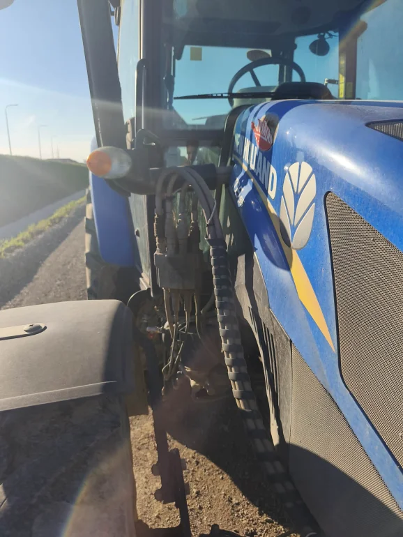 Sprzedam new Holland td5 95