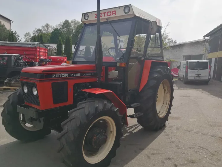 Zetor 7745 jubile 1992 r super stan