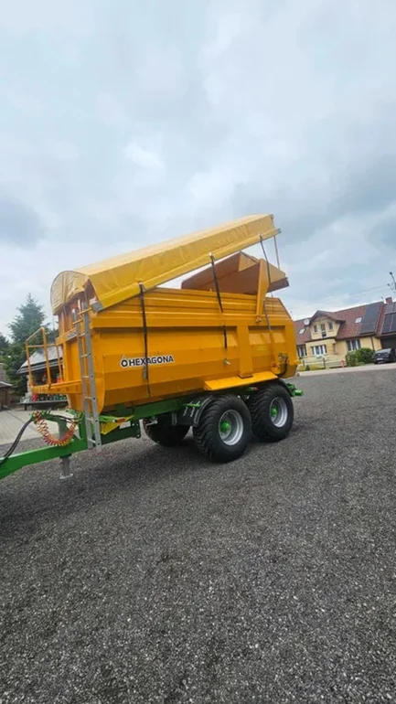Przyczepa rolnicza skorupa, skorupowa tandem 12 ton Palaz Chexagona