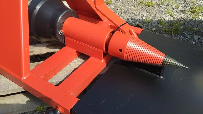 Łuparka świdrowa, rębak do drzewa